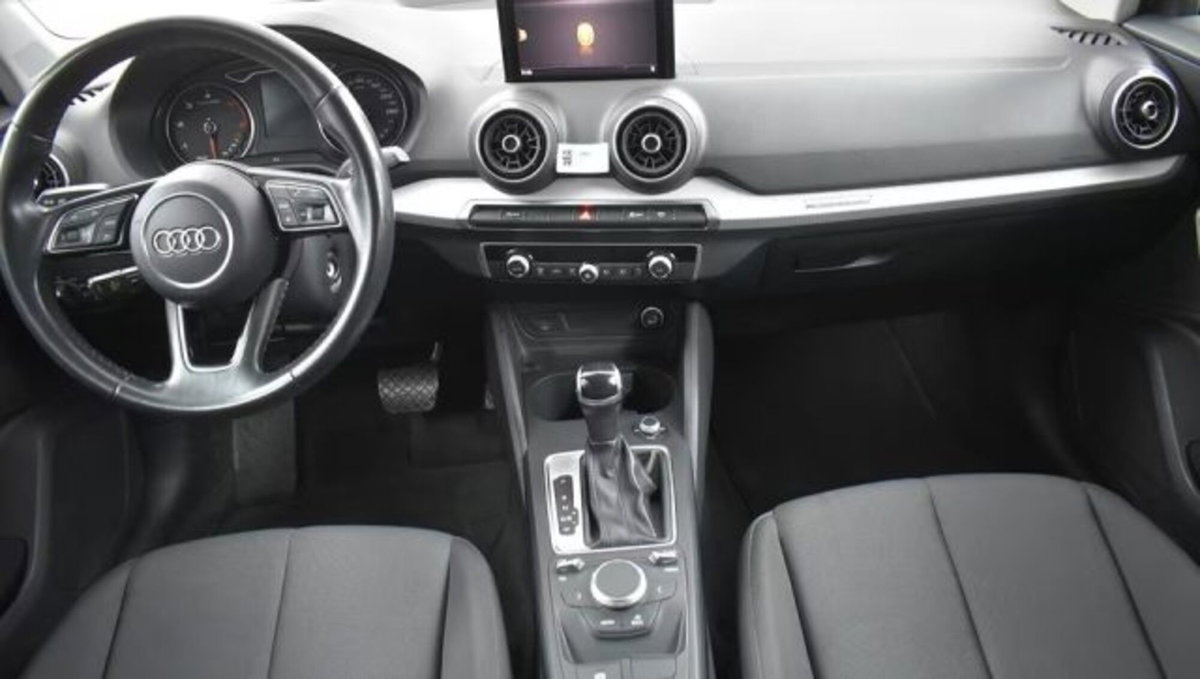 Audi Q2 Q2 35 TDI quattro S tronic S line Edition (9)