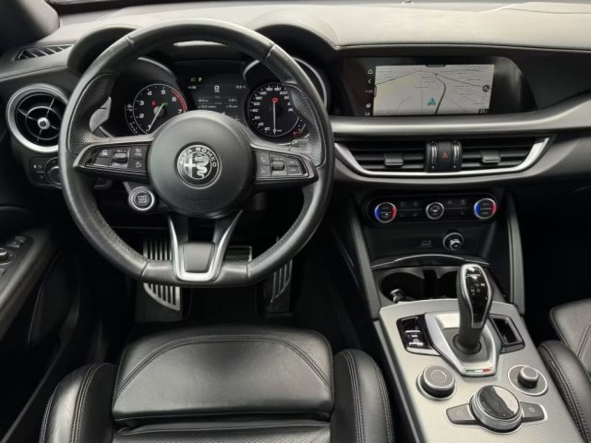 Alfa Romeo Stelvio Stelvio 2.0 Turbo 280 CV AT8 Q4 Veloce (11)