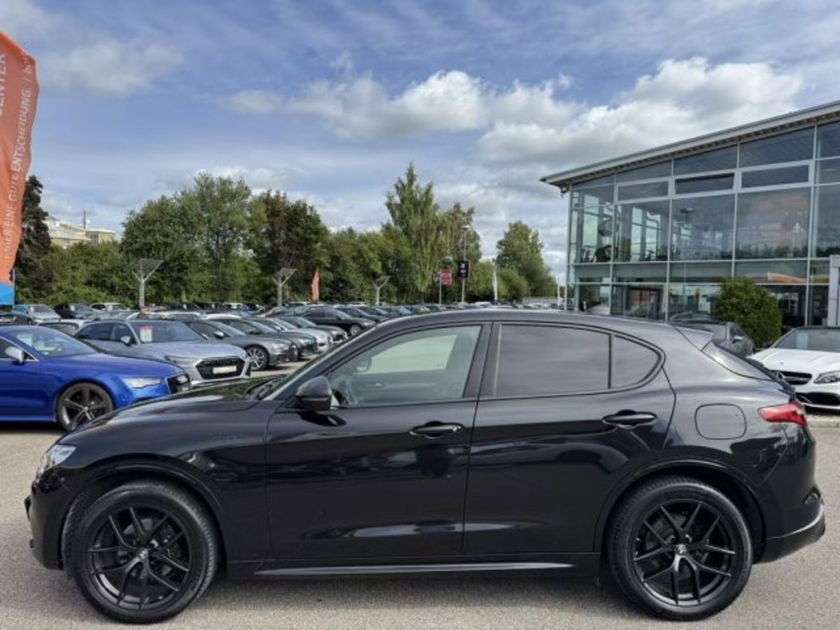 Alfa Romeo Stelvio Stelvio 2.0 Turbo 280 CV AT8 Q4 Veloce (2)