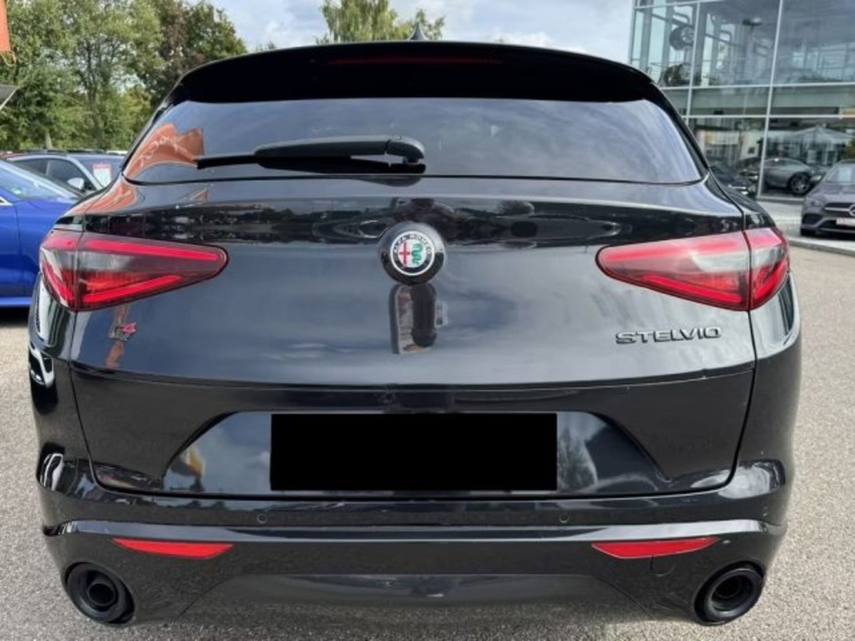 Alfa Romeo Stelvio Stelvio 2.0 Turbo 280 CV AT8 Q4 Veloce (4)