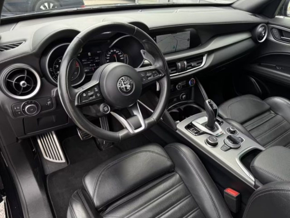 Alfa Romeo Stelvio Stelvio 2.0 Turbo 280 CV AT8 Q4 Veloce (9)