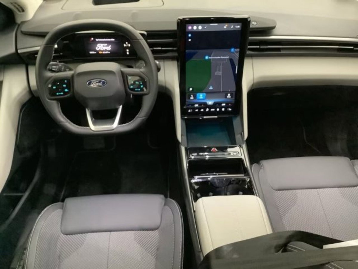 Ford Explorer 79kWh Extended Range awd (3)