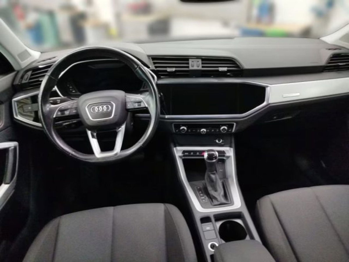 Audi Q3 Sportback 35 TDI quattro S tronic S line edition (5)