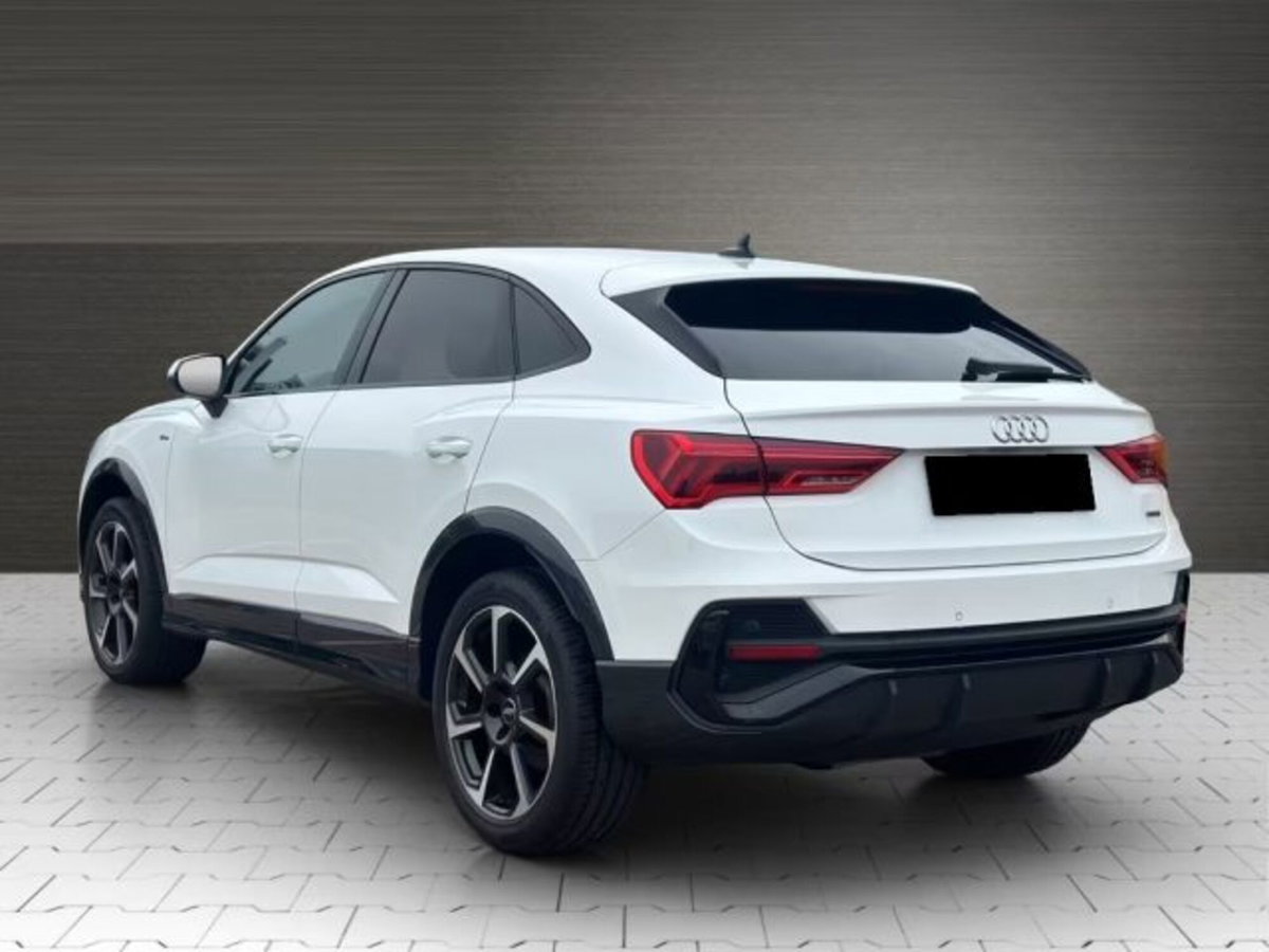 Audi Q3 Sportback 40 TDI quattro S tronic S line edition (3)
