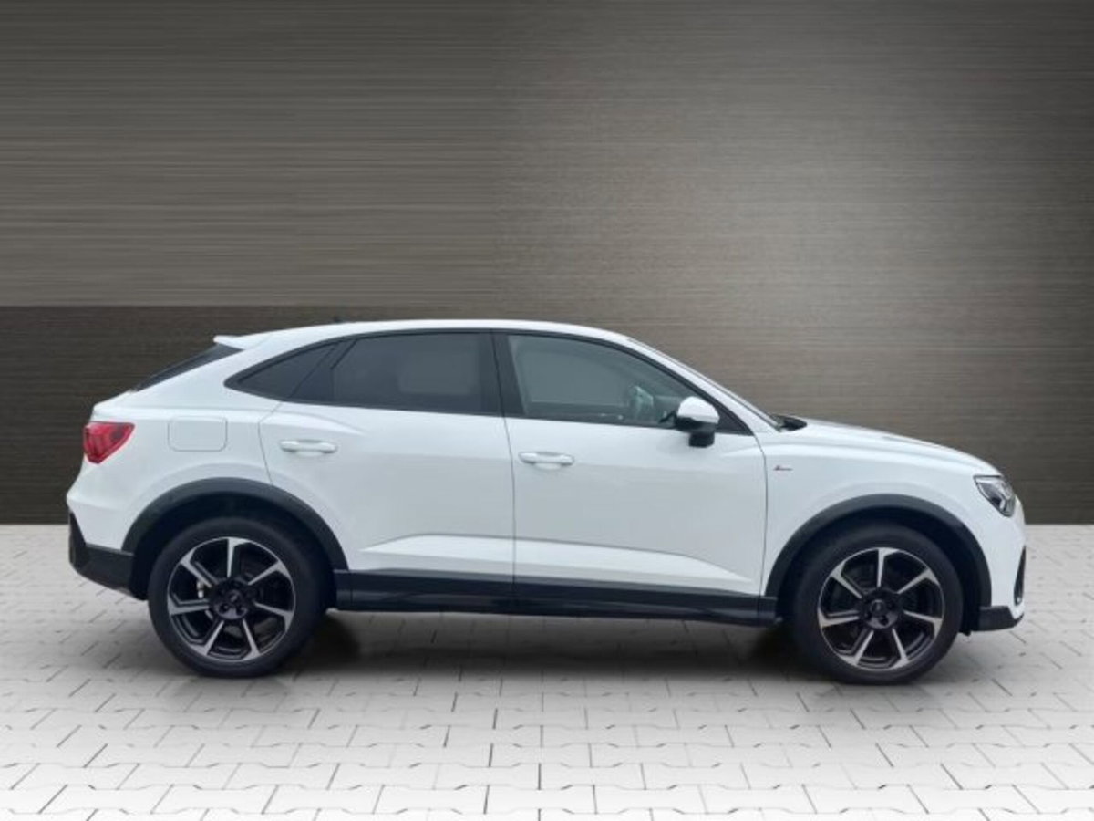 Audi Q3 Sportback 40 TDI quattro S tronic S line edition (6)