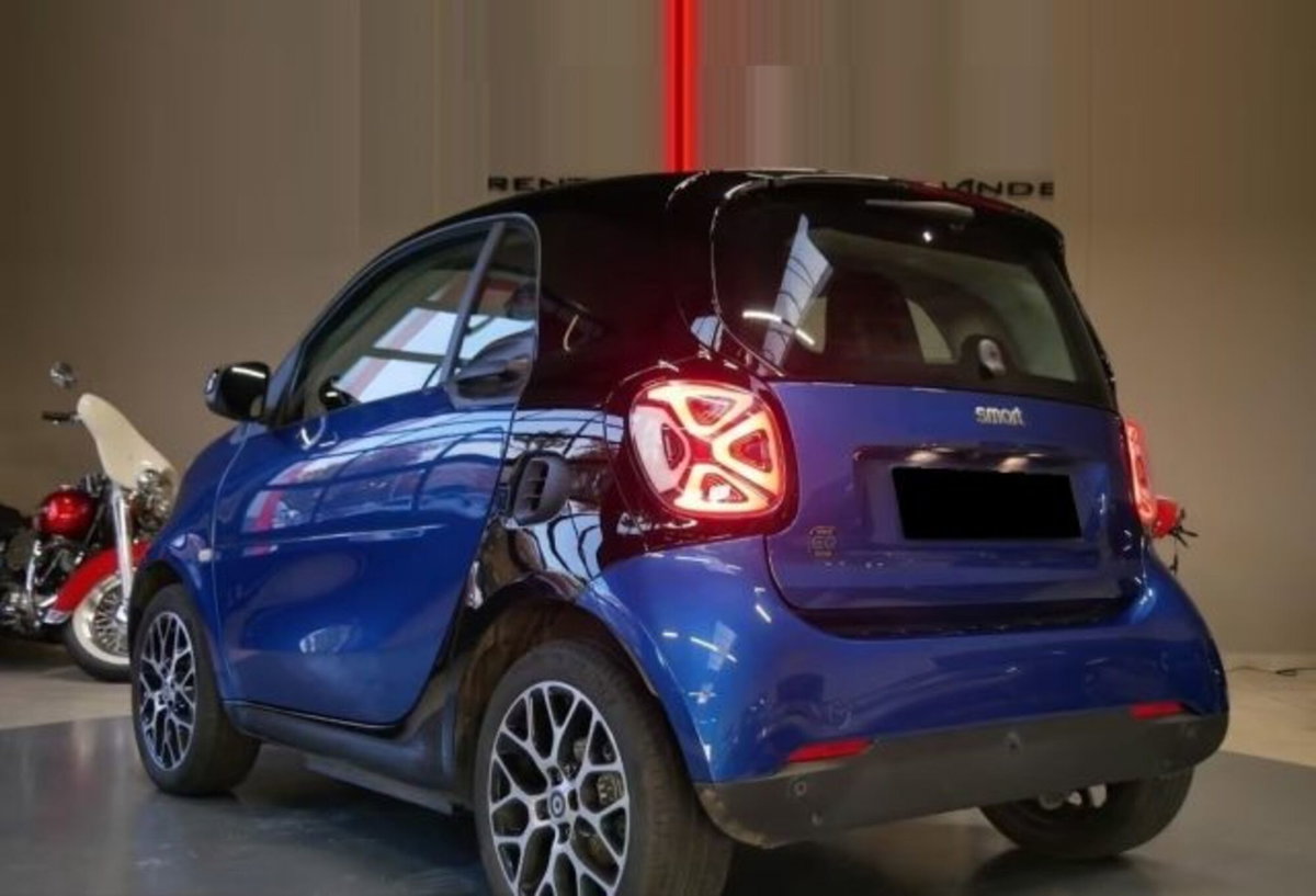 smart Fortwo EQ Prime Nightsky (3)