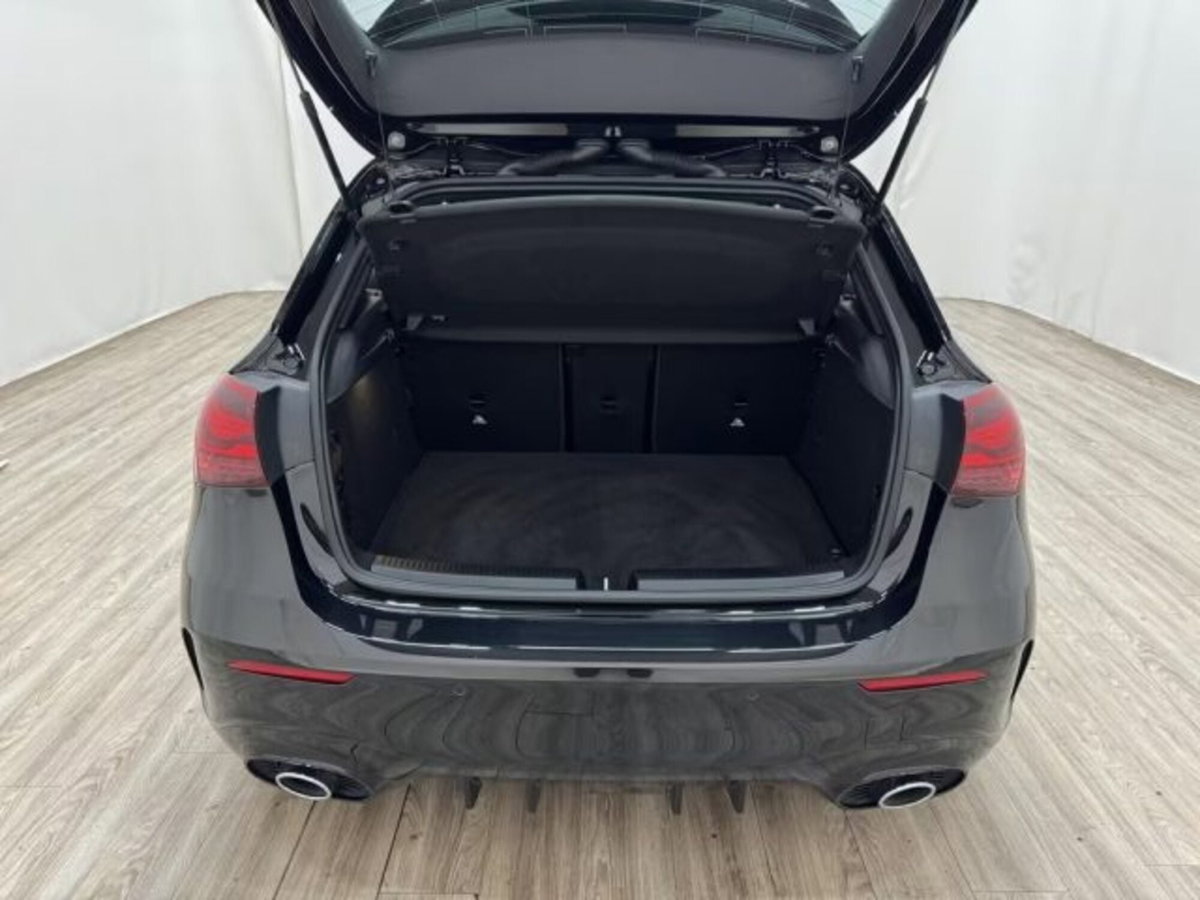 Mercedes-Benz Classe A AMG 35 AMG Line Premium Plus 4matic auto (17)