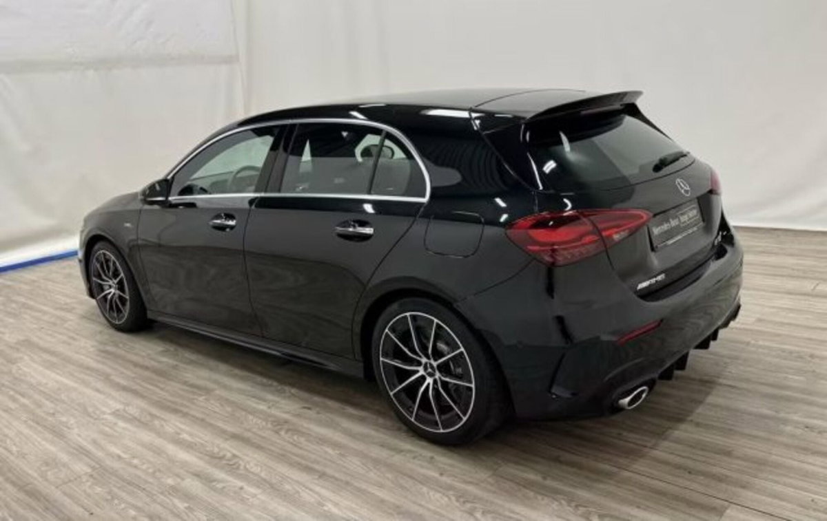 Mercedes-Benz Classe A AMG 35 AMG Line Premium Plus 4matic auto (3)