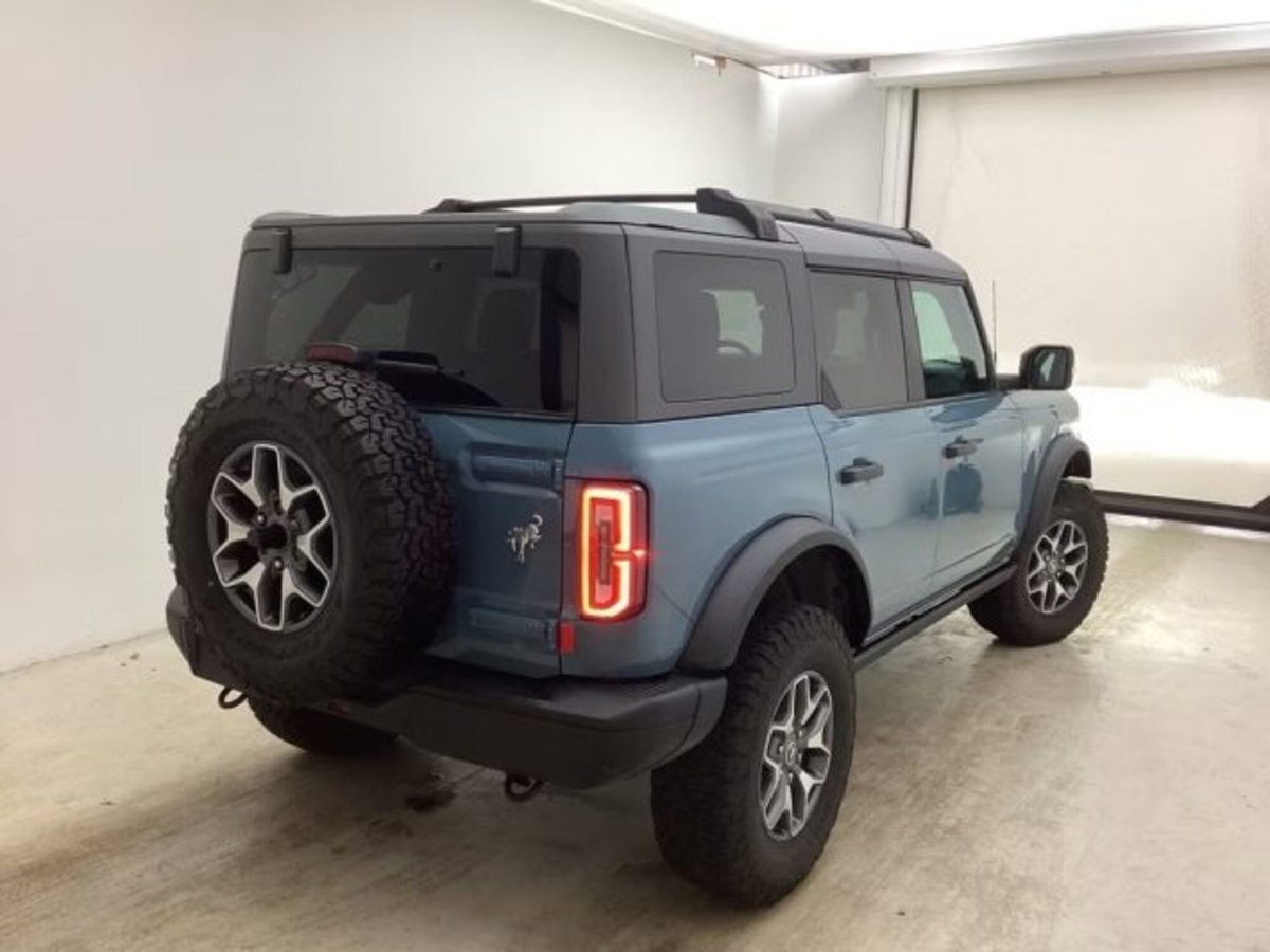 Ford Bronco 2.7 ecoboost V6 Badlands 4x4 335cv auto (2)