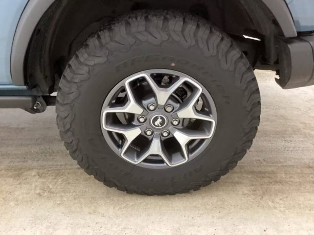 Ford Bronco 2.7 ecoboost V6 Badlands 4x4 335cv auto (4)