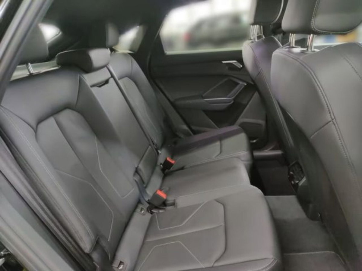Audi Q3 Sportback 40 TDI quattro S tronic S line edition (10)