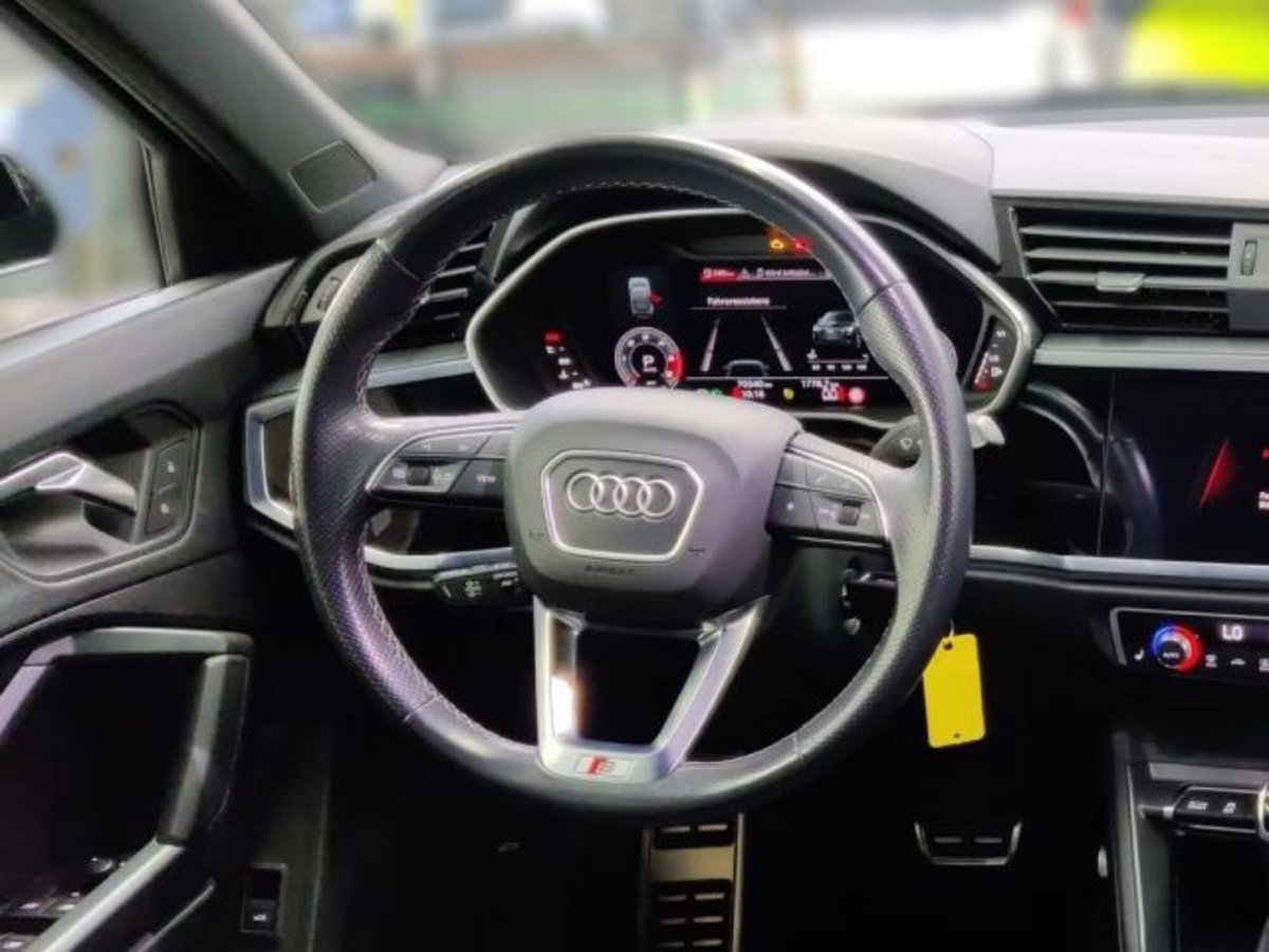 Audi Q3 Sportback 40 TDI quattro S tronic S line edition (7)