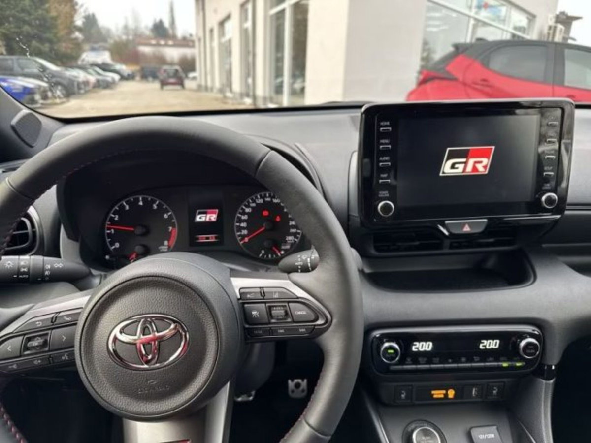 Toyota GR Yaris 1.6 Turbo 3 porte GR Yaris Circuit (16)