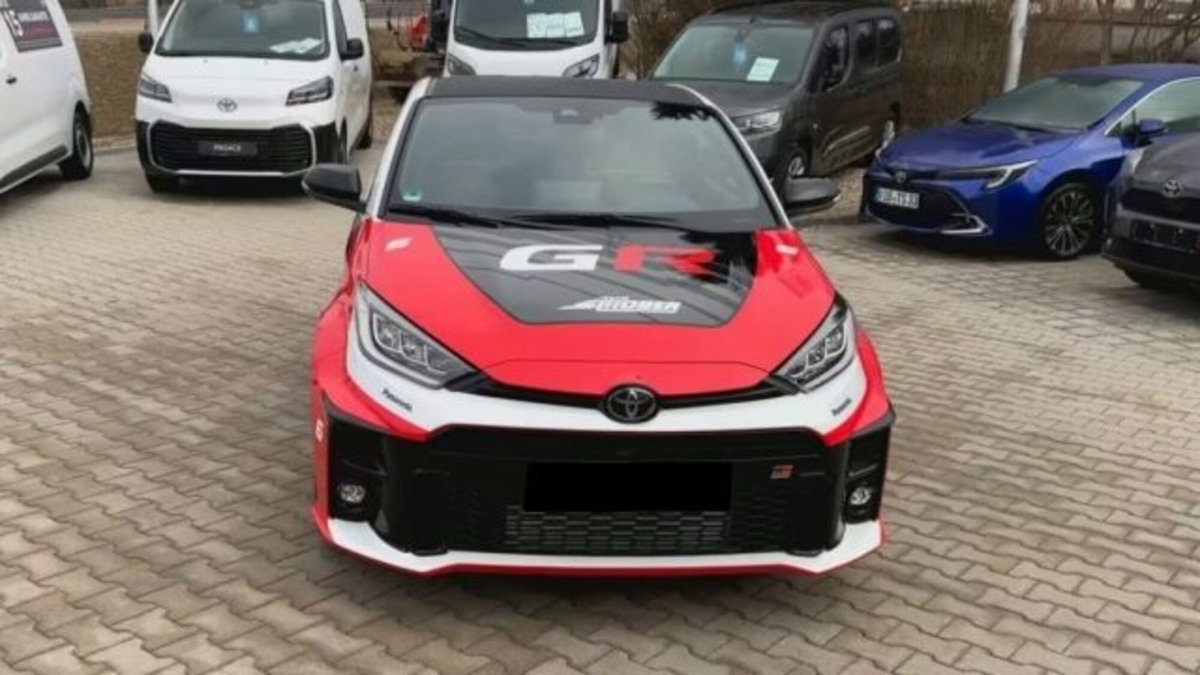 Toyota GR Yaris 1.6 Turbo 3 porte GR Yaris Circuit (2)