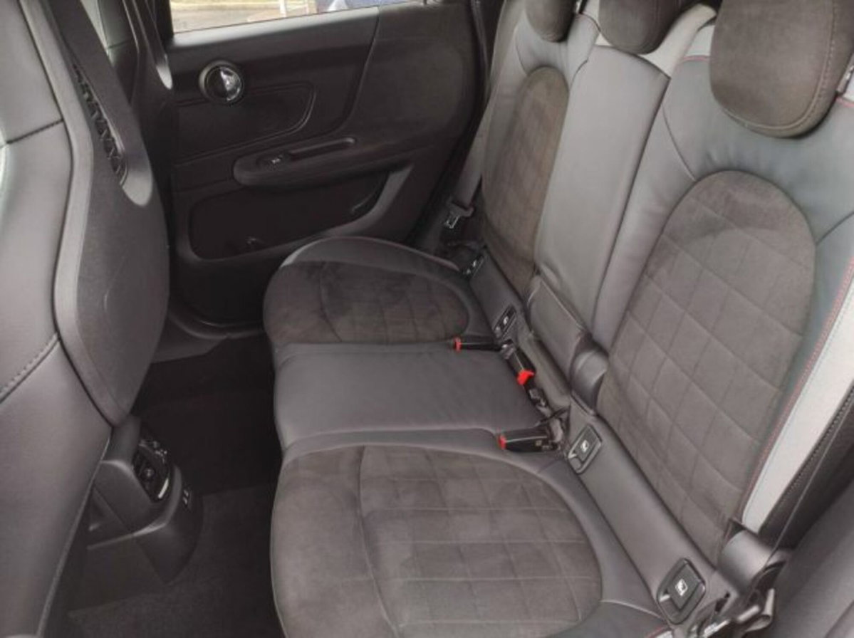MINI Mini Countryman 2.0 Cooper D Countryman ALL4 (11)