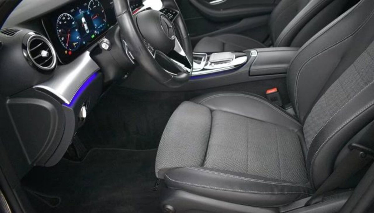 Mercedes-Benz Classe E 220 d Auto AMG Line (10)