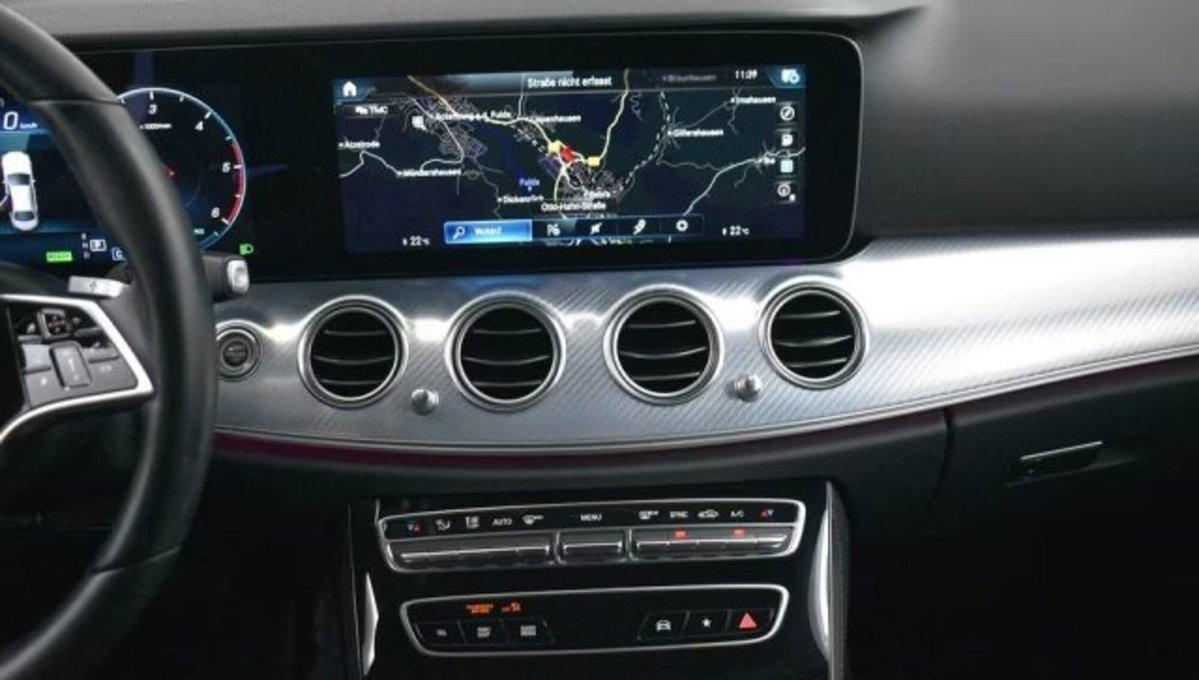 Mercedes-Benz Classe E 220 d Auto AMG Line (12)