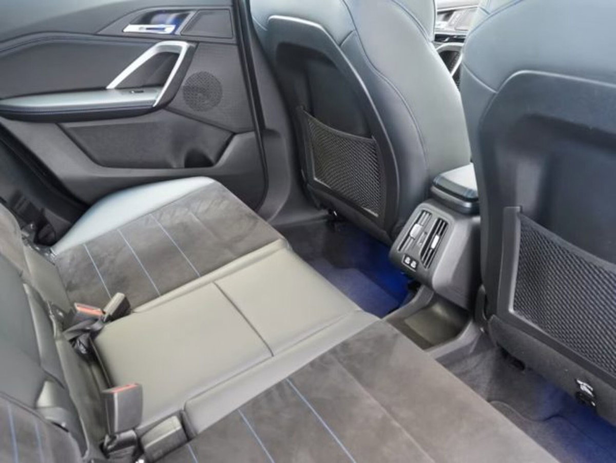 BMW X1 sDrive 18d Msport (10)