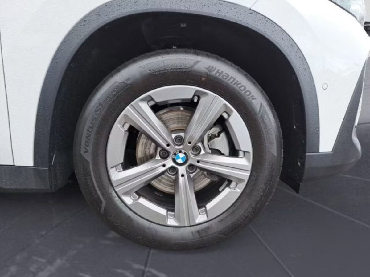 BMW X1 sDrive18d (6)
