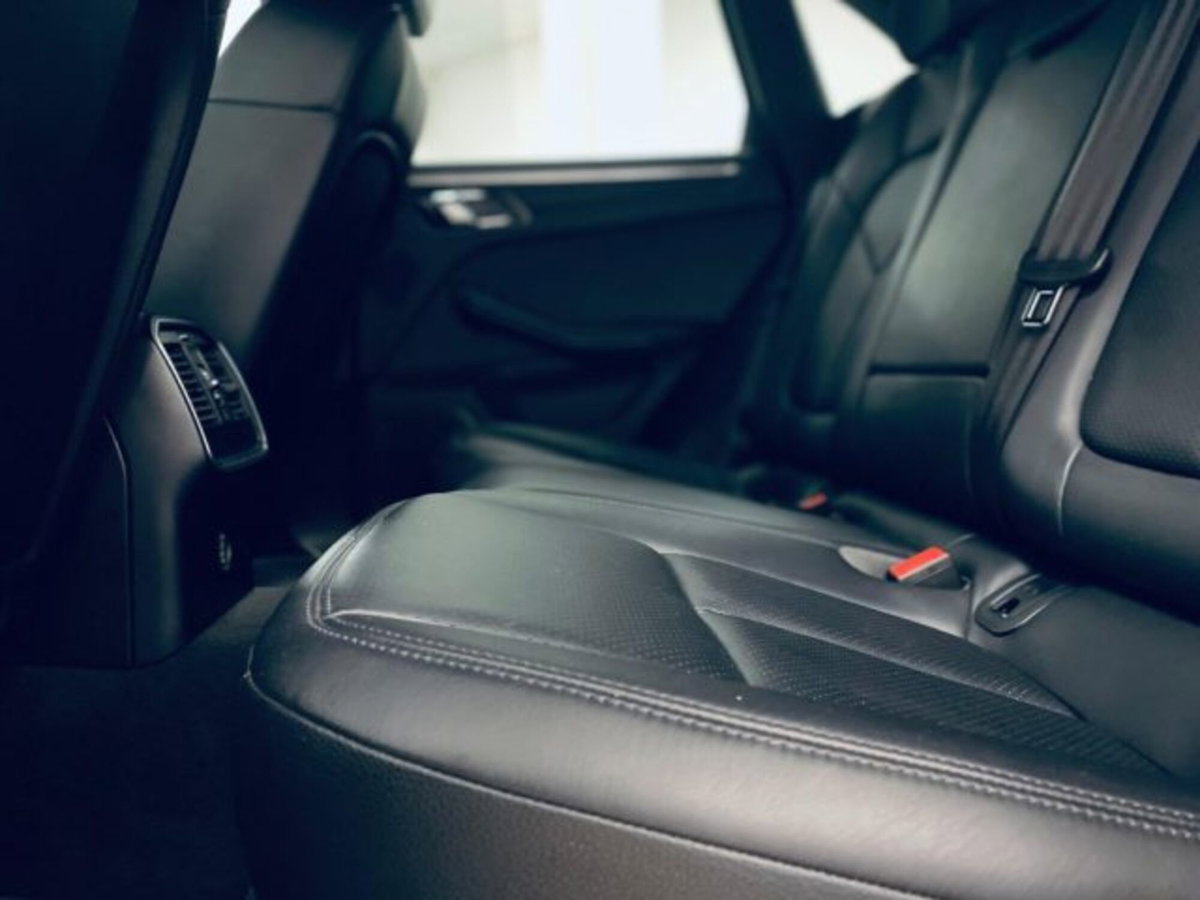 Porsche Macan 2.0 (8)