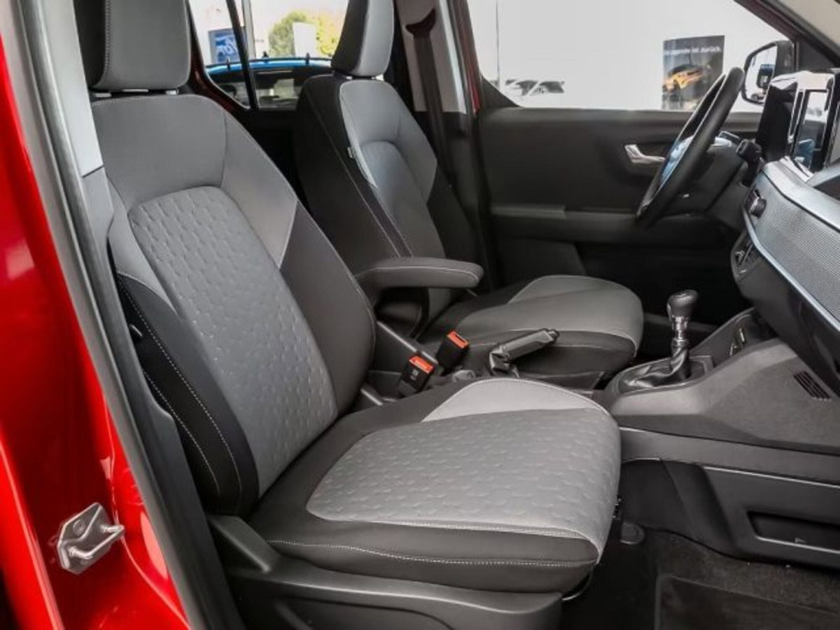Ford Tourneo Courier 1.0 EcoBoost 100 CV Titanium (9)