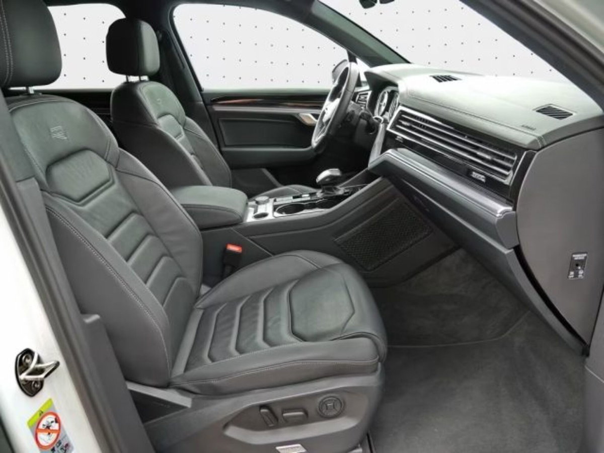 Volkswagen Touareg 3.0 V6 TDI SCR (17)