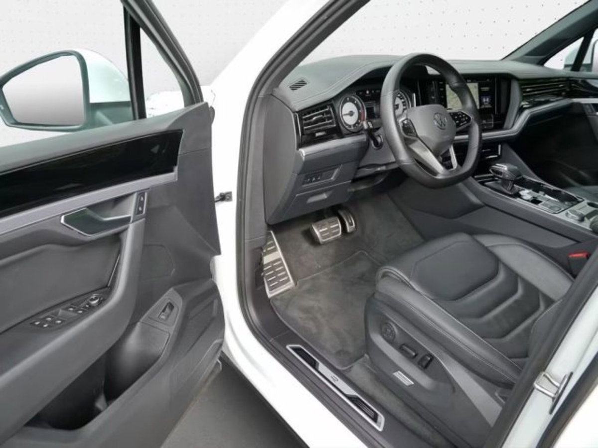 Volkswagen Touareg 3.0 V6 TDI SCR (6)