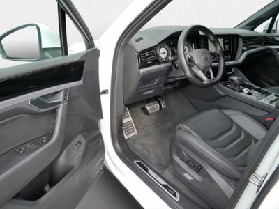 Volkswagen Touareg 3.0 V6 TDI SCR (6)