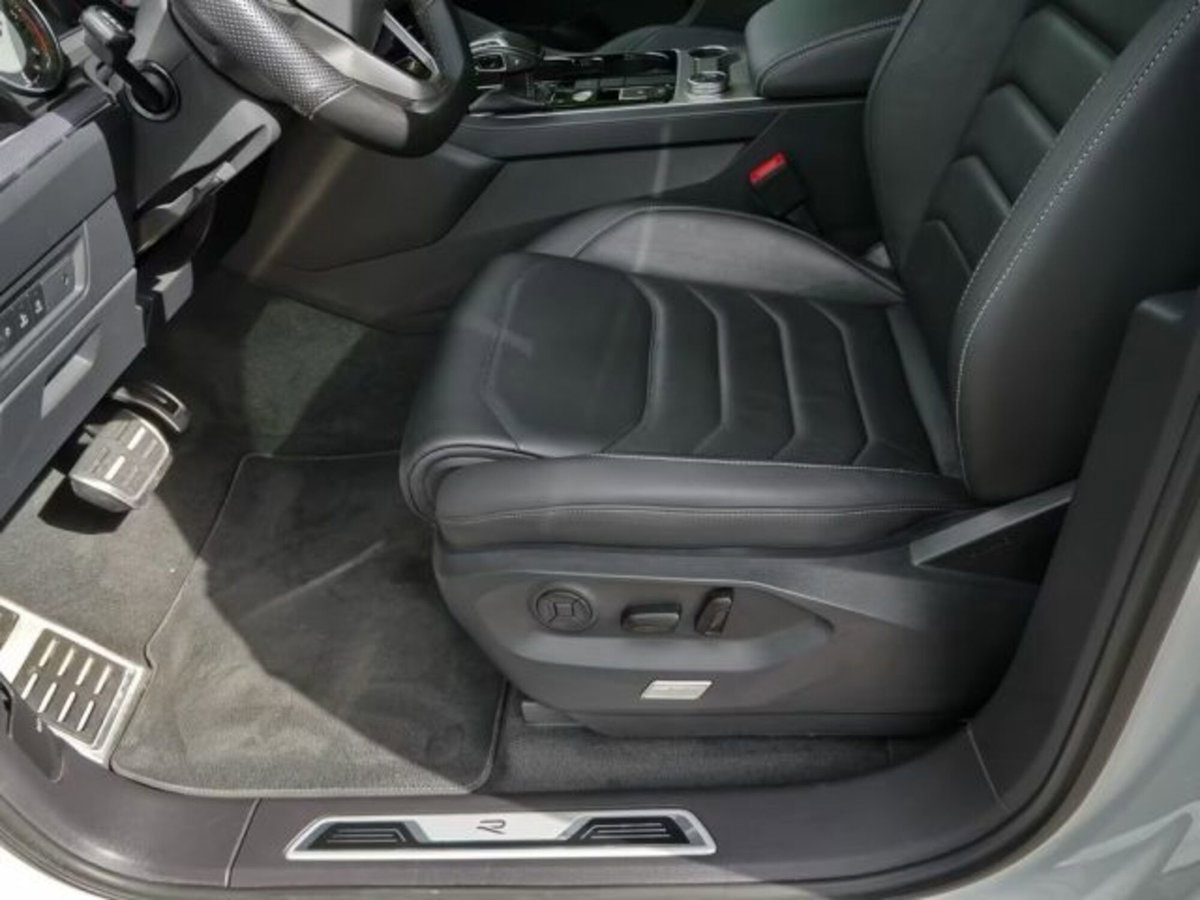 Volkswagen Touareg 3.0 V6 TDI SCR (7)
