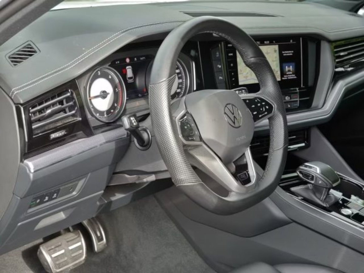 Volkswagen Touareg 3.0 V6 TDI SCR (8)