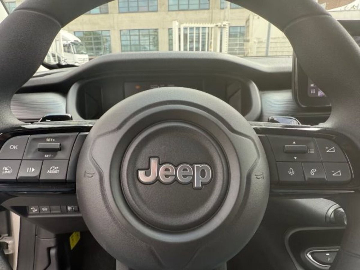 Jeep Avenger 1.2 turbo Longitude fwd 100cv (6)