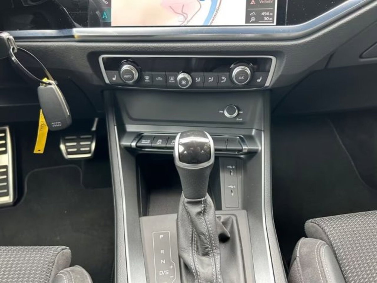 Audi Q3 Sportback 35 TDI quattro S tronic S line edition (10)