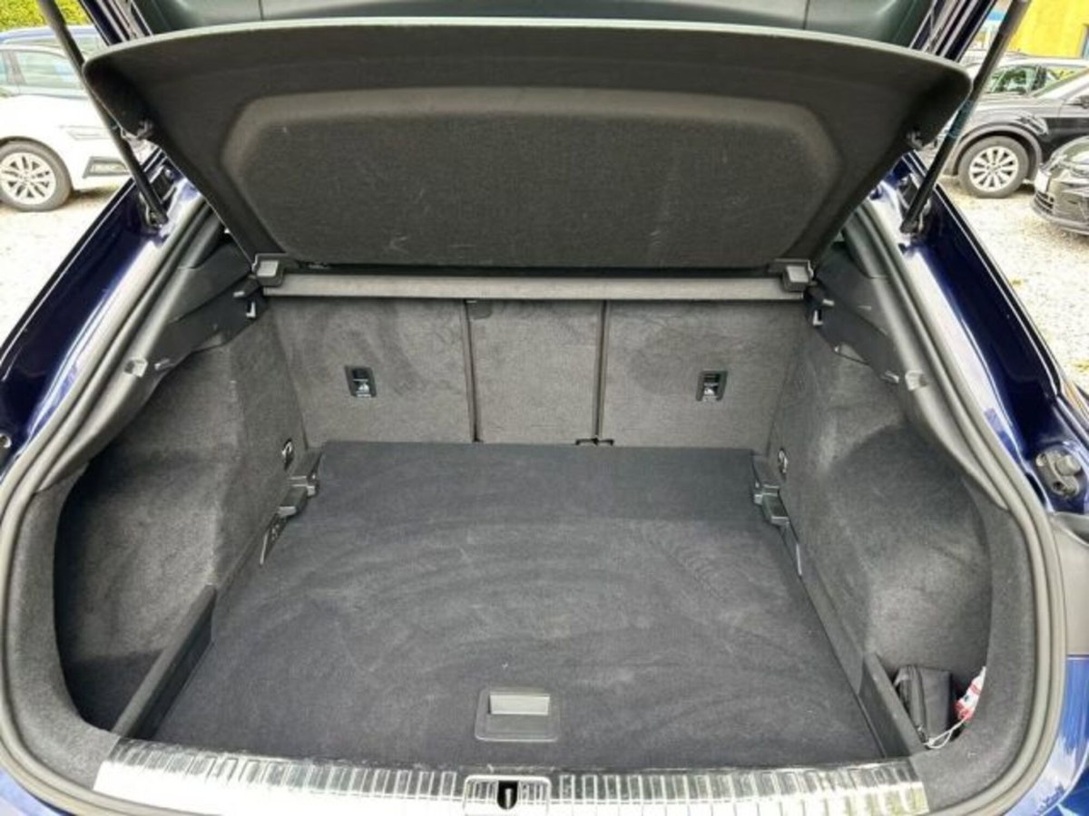 Audi Q3 Sportback 35 TDI quattro S tronic S line edition (15)
