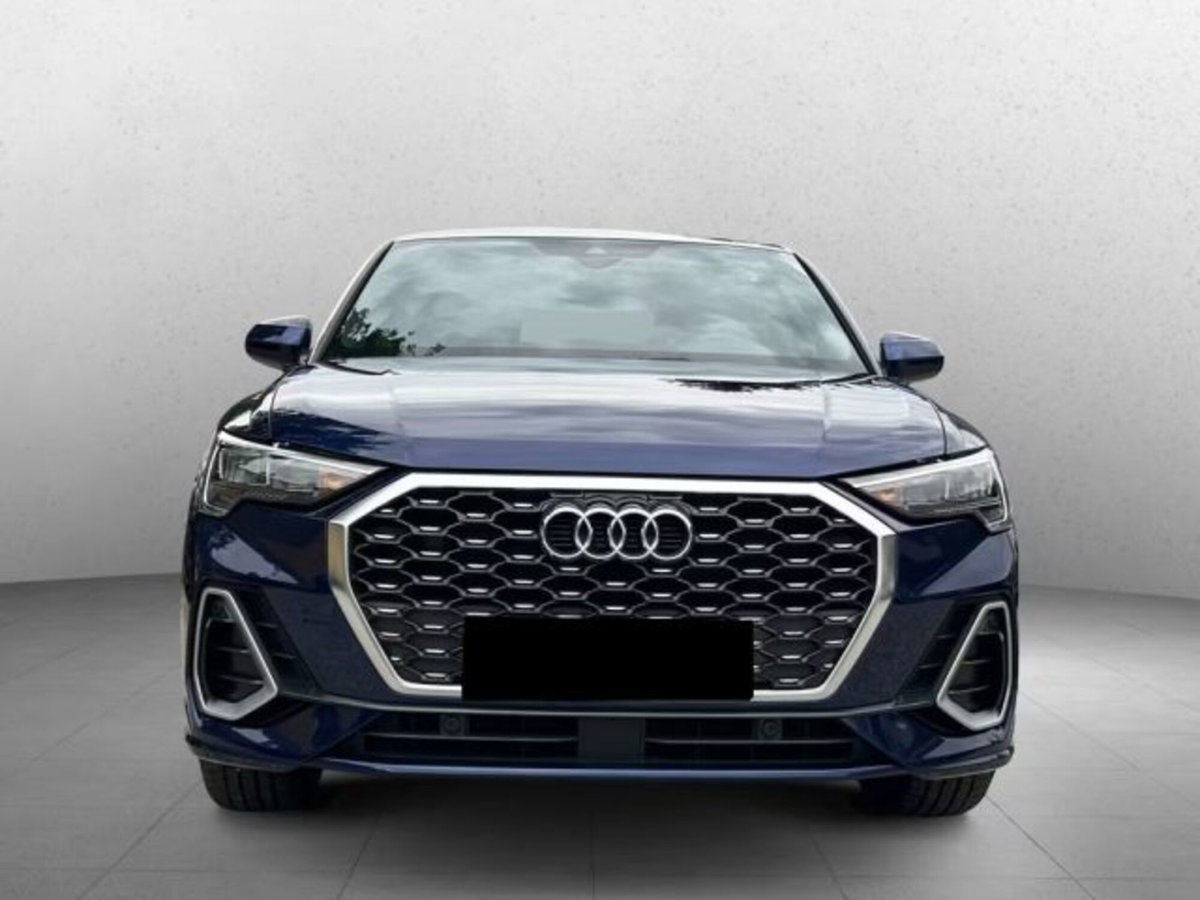 Audi Q3 Sportback 35 TDI quattro S tronic S line edition (2)