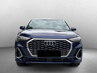 Audi Q3 Sportback 35 TDI quattro S tronic S line edition (2)