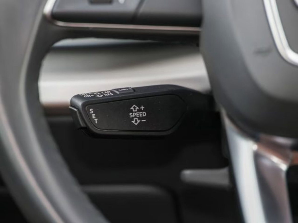 Audi Q8 3.0 tdi mhev S line edition quattro 231cv tiptronic (10)