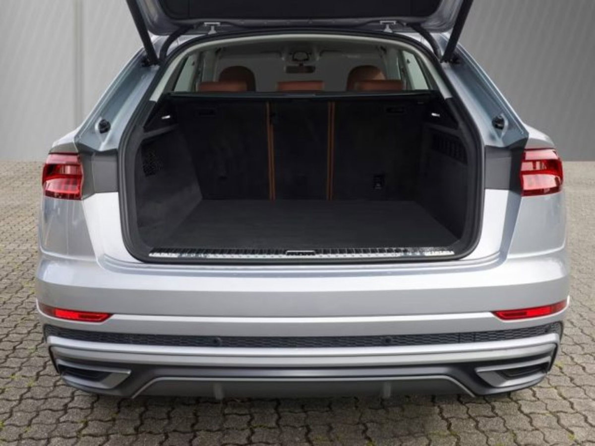 Audi Q8 3.0 tdi mhev S line edition quattro 231cv tiptronic (13)
