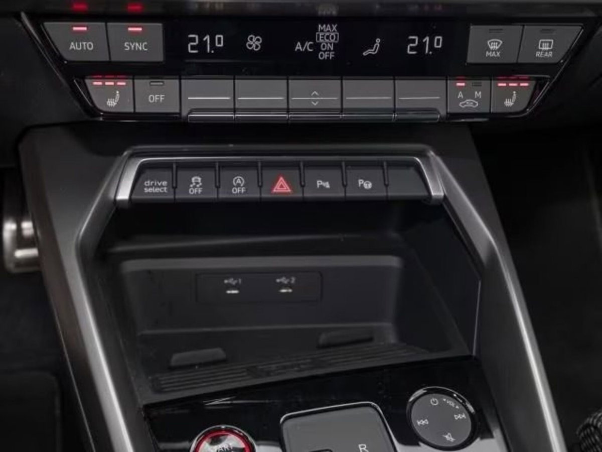 Audi S3 Sportback TFSI 310 CV quattro S tronic sport attitude (14)