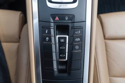 Porsche 911 Coupé 3.0 Carrera (11)