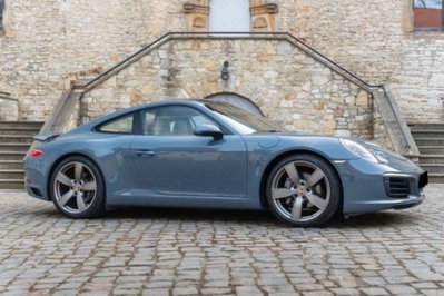 Porsche 911 Coupé 3.0 Carrera (2)