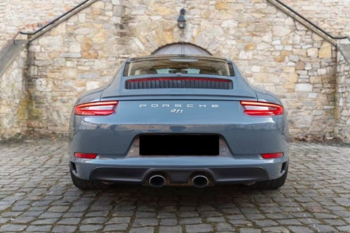 Porsche 911 Coupé 3.0 Carrera (5)