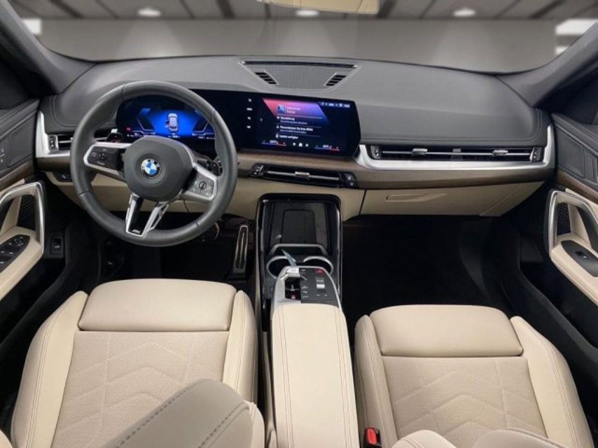 BMW X1 sDrive 18d Msport (9)