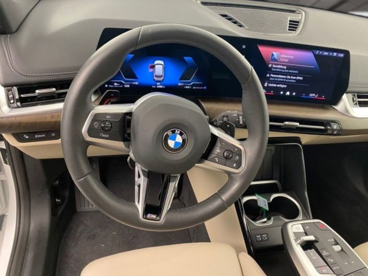 BMW X1 sDrive 18d Msport (8)