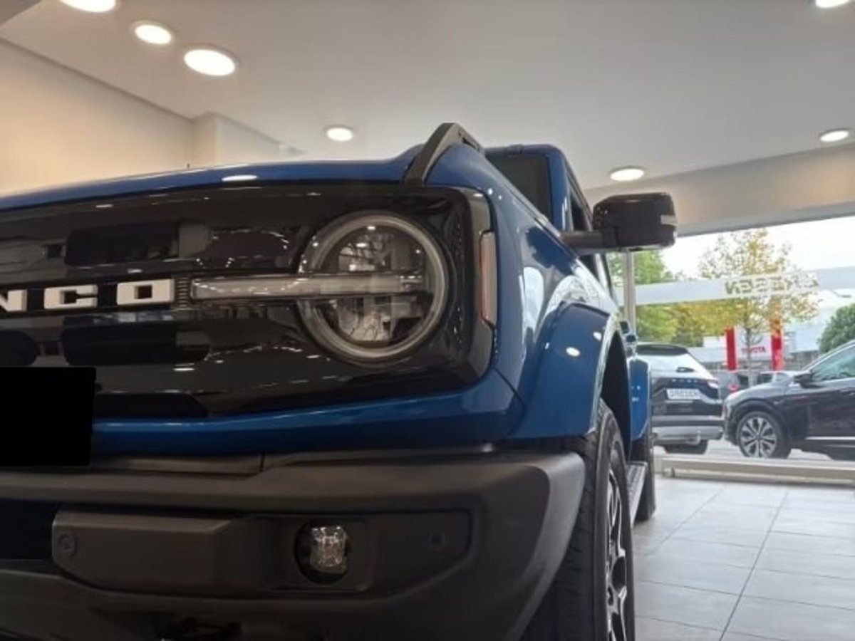 Ford Bronco 2.7 ecoboost V6 Outer Banks 4x4 335cv auto (3)