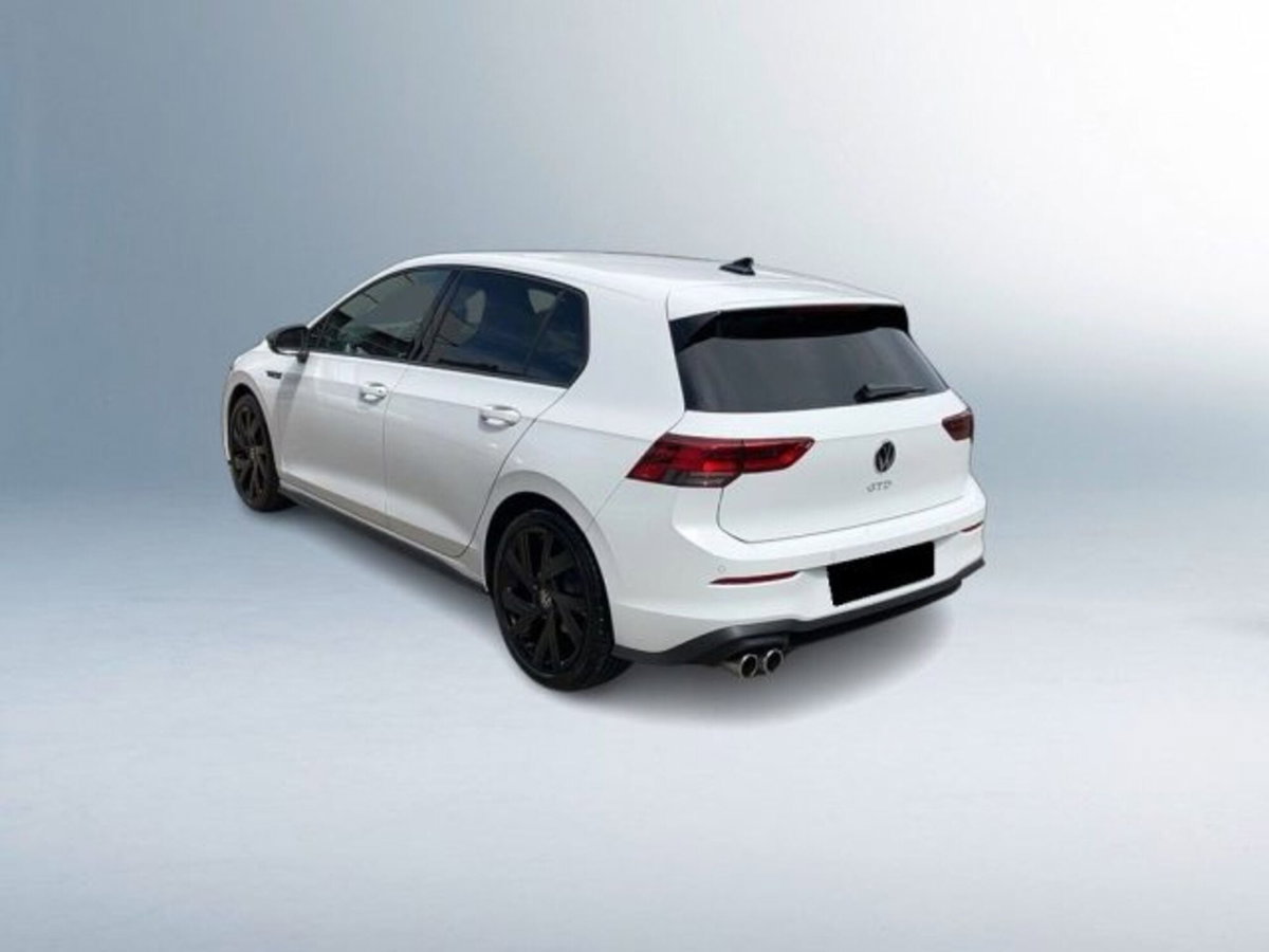 Volkswagen Golf 2.0 TDI GTD DSG (4)