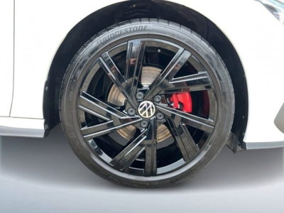 Volkswagen Golf 2.0 TDI GTD DSG (6)