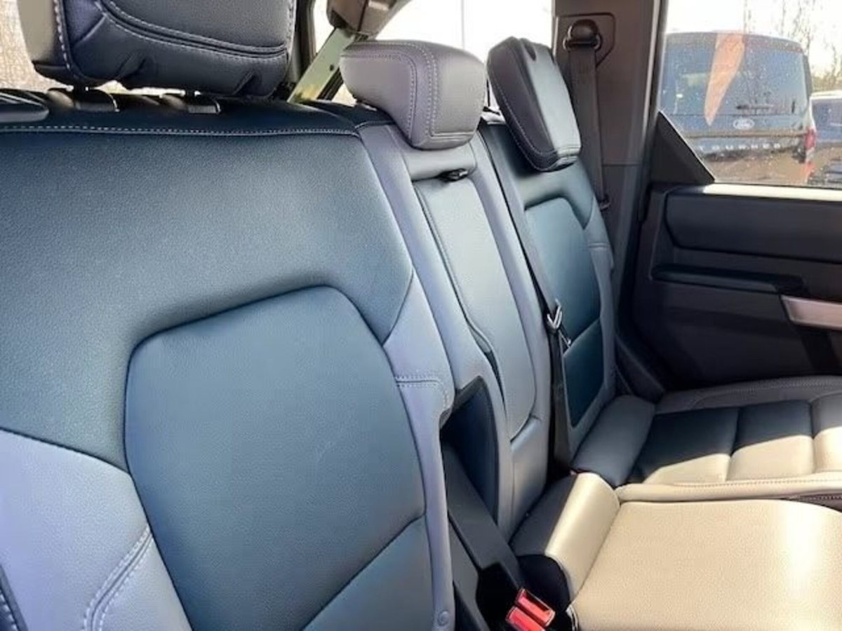 Ford Bronco 2.7 ecoboost V6 Outer Banks 4x4 335cv auto (2)