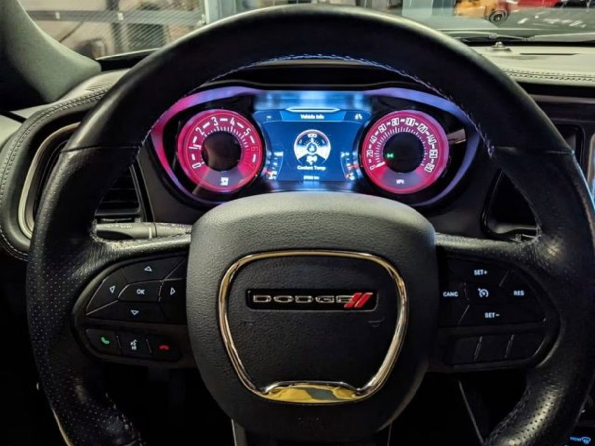 Dodge Challenger 6.4 V8 Scat Pack Widebody Hemi Orange 485cv at8 (8)