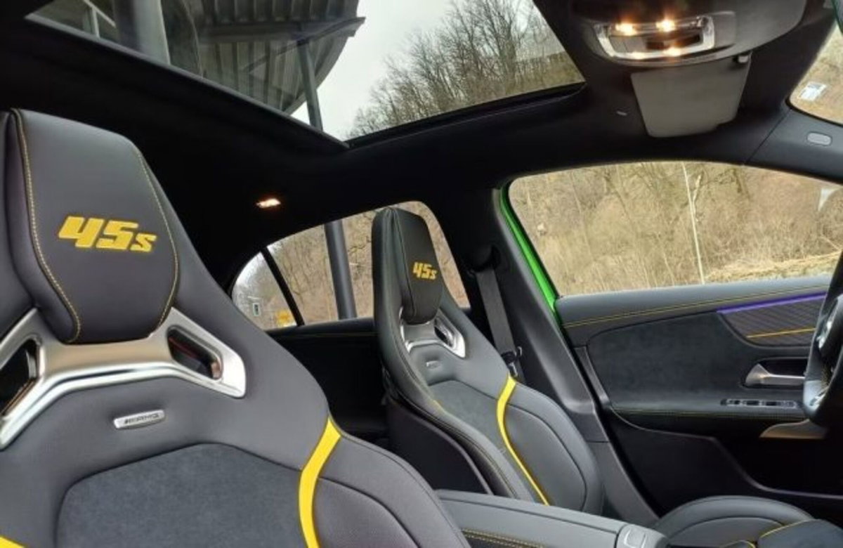 Mercedes-Benz Classe A AMG 45 S AMG Line Premium Plus Limited Editon 4matic+ auto (16)