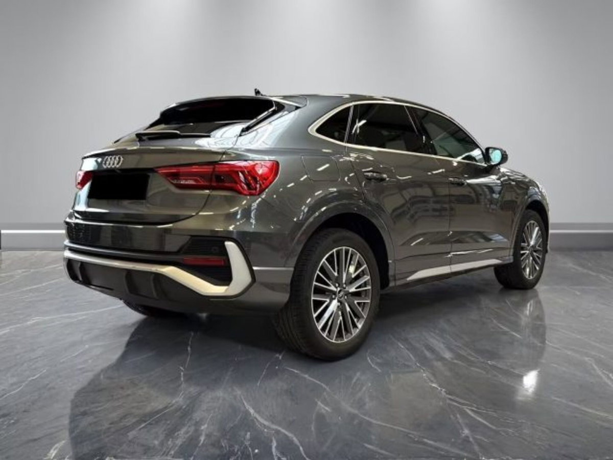 Audi Q3 Sportback 45 TFSI e S tronic S line edition (3)